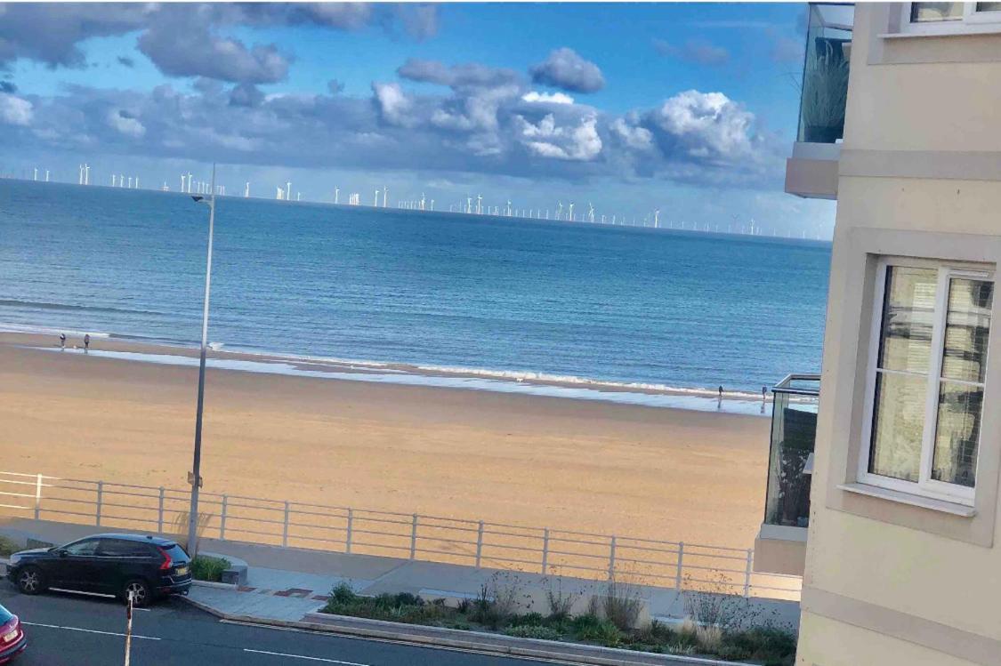 Villa Ffynonn Wen Rhôs-on-Sea Esterno foto